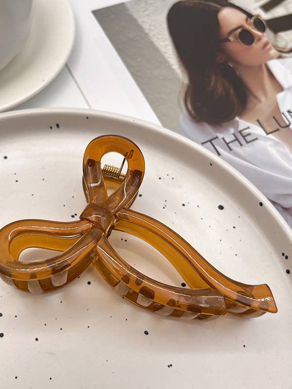 Bow Knotted Hair Clip - Brown