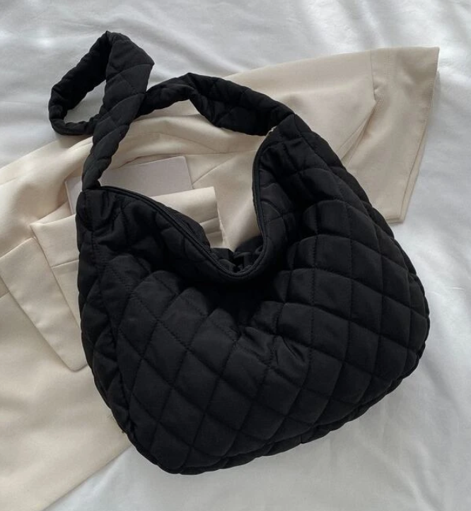 Quilted Hobo Bag - Black