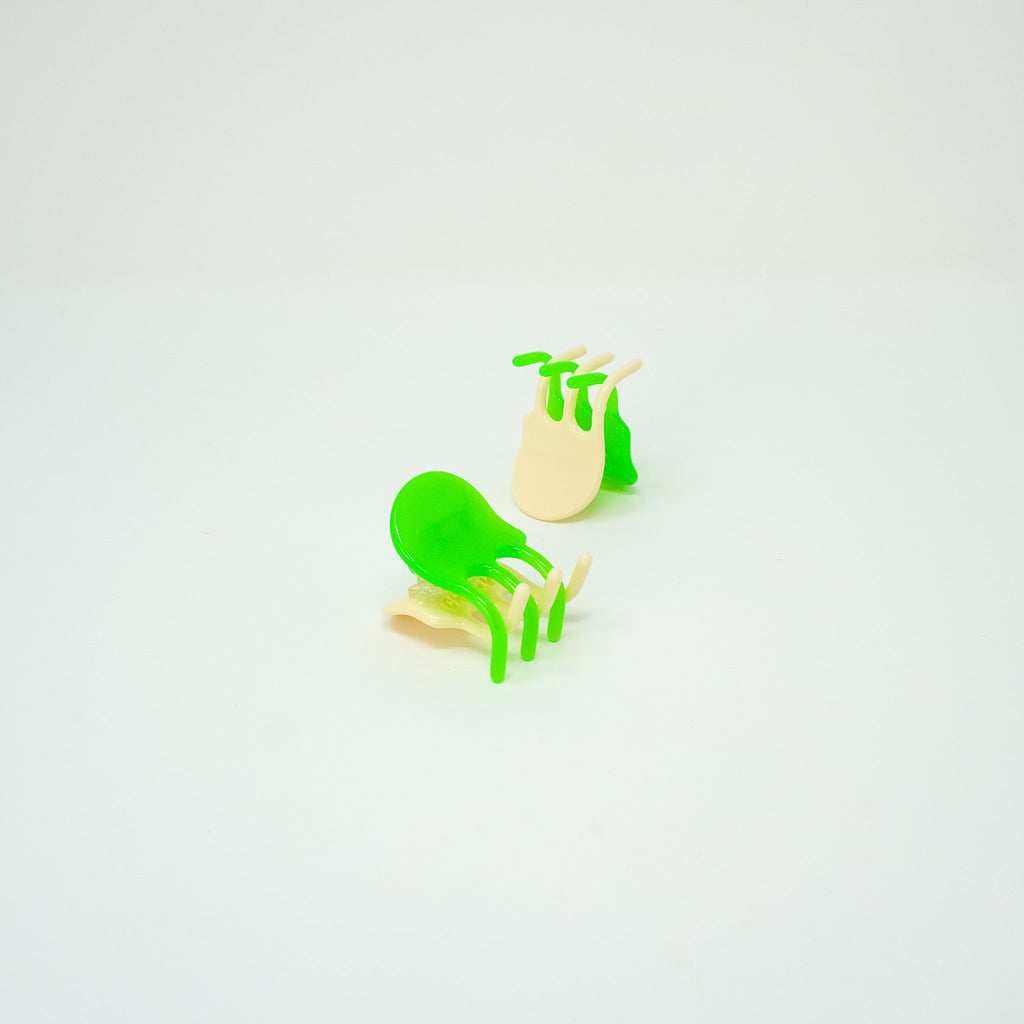 Jester Mini Claw in Neon Green + Nude